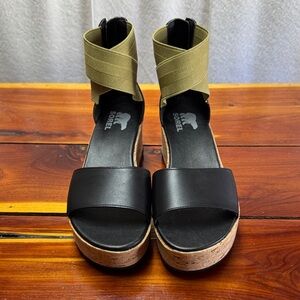 Sorel Women's Cameron Ankle Strap Sandals Like New